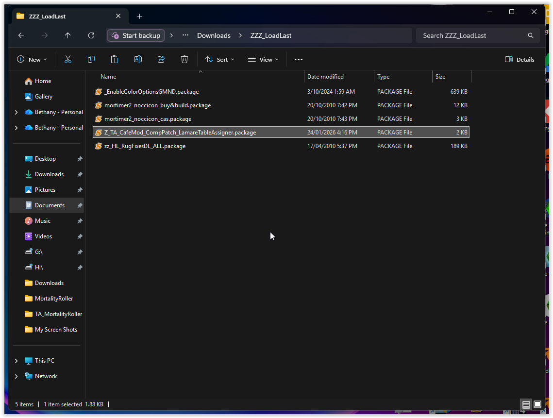 Or I can put the compatibility patch inside my ZZZ_LoadLast folder